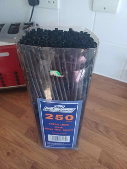 Photo of free Flexi Black Drinking Straws (South Reading RG2) #1