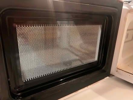 Photo of free Microwave, working, rusty (Preston park BN1) #4