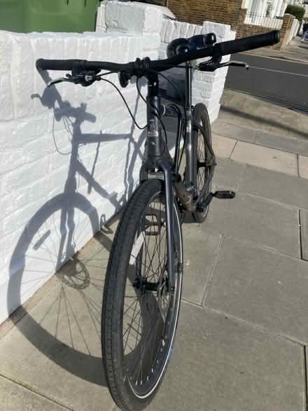 Photo of free Raleigh Men’s hybrid bike (Fulham SW6) #2