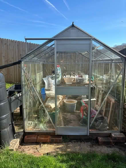 Photo of free greenhouse (GL14 2UA) #1