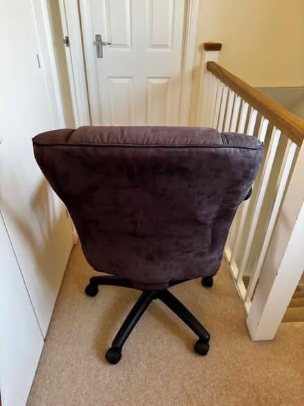 Photo of free Leather office chair. (Sherwood TN2) #3