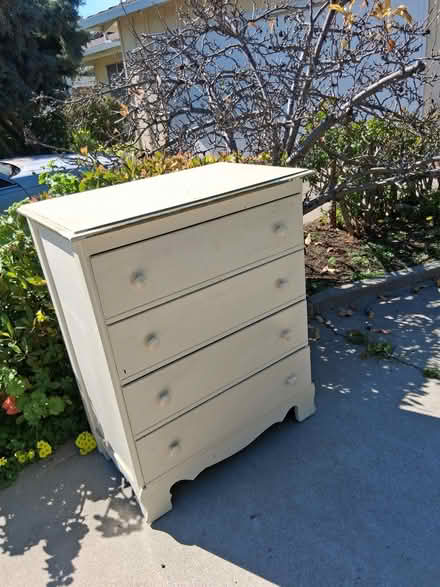 Photo of free 4 Drawer Vintage White dresser (Mowry landing) #2