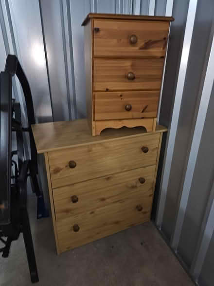 Photo of free Bedroom furniture (Ellesmere port CH65) #1