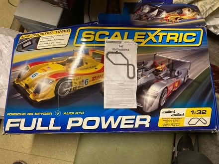 Photo of free Scalextric track with lap counter (Westcott RH4) #2