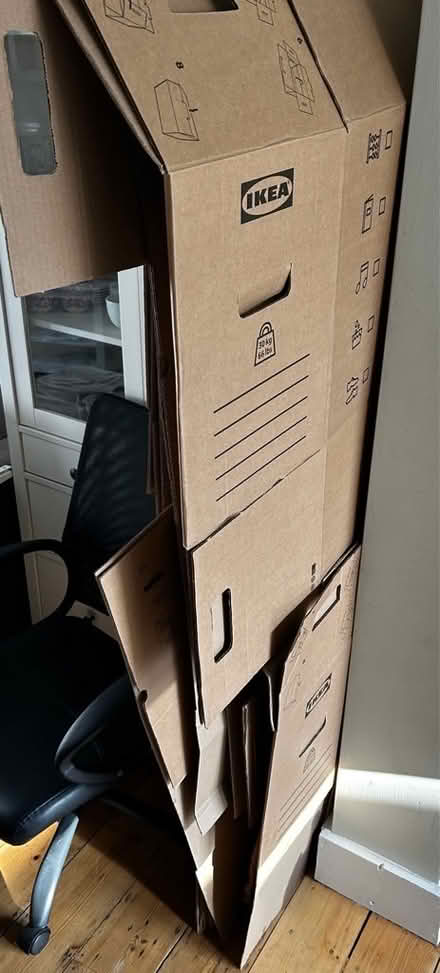 Photo of free Flat pack cardboard boxes for moving (Tooting SW17) #1