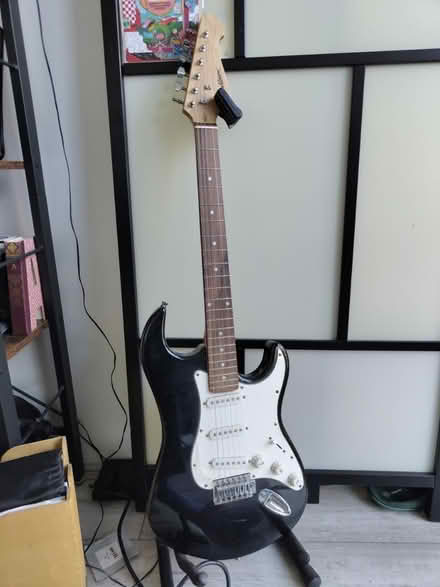 Photo of free Electric Guitar (£50 +) (Carpender Park WD19) #1
