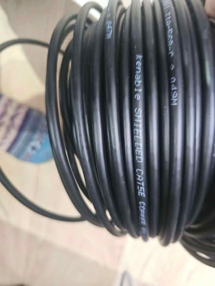 Photo of free reel of kenable shielded cat5e copper outdoor Ethernet cable (Arddleen SY22) #4