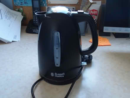 Photo of free Electric Jug Kettle (Roe Green AL10) #1