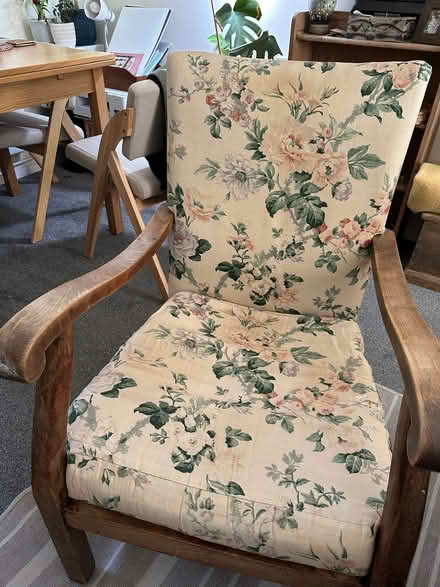 Photo of free Genuine vintage hospital chair for renovation (Henley-on-Thames RG9) #2
