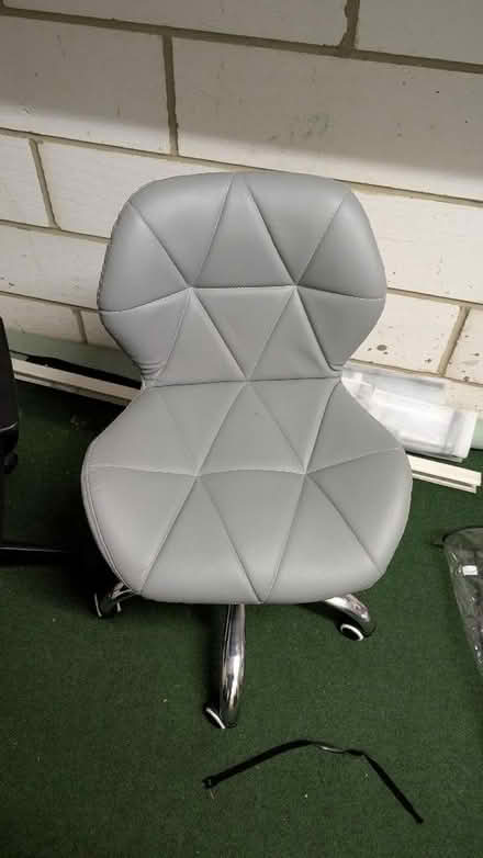 Photo of free Grey office chair (South Woodford E18) #1