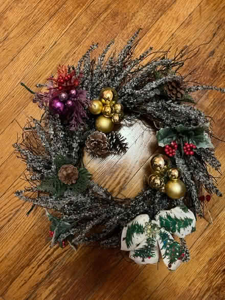Photo of free Wreath (Winter Hill) #1