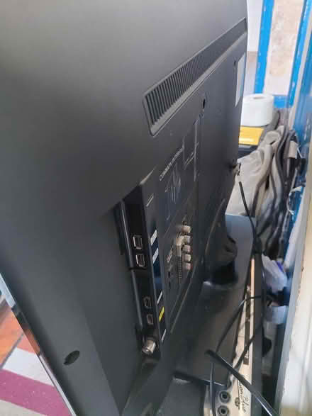 Photo of free Smart TV. (Needs repairing) (Florence Park OX4) #2