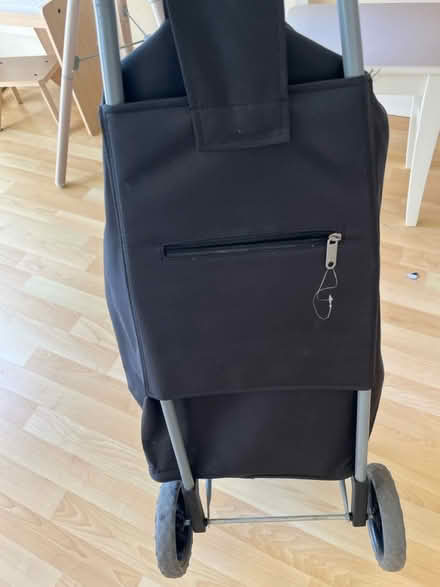 Photo of free Shopping cart (SE1) #3