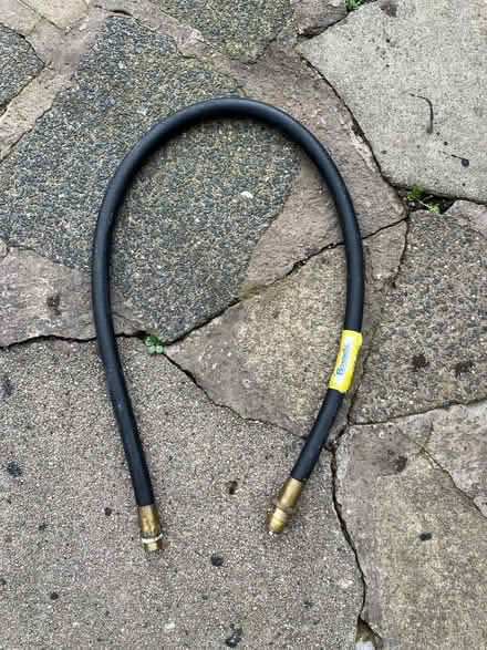 Photo of free Gas oven cooker connector pipe (Great Moor SK3) #1