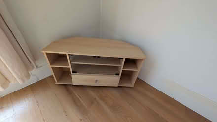Photo of free 1x TV cabinet, 2x wardrobes 2x divan bases 2x double matress (Clapham Junction SW11) #1