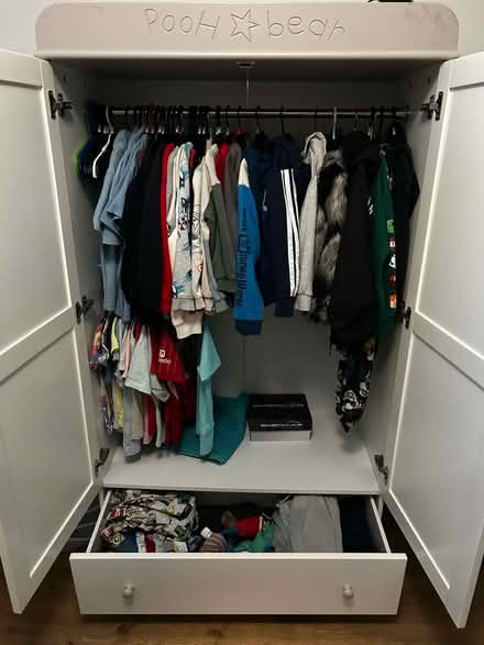 Photo of free Children’s wardrobe (Henley-on-Thames RG9) #4