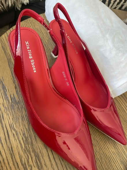 Photo of free shoes (Upton E13) #1