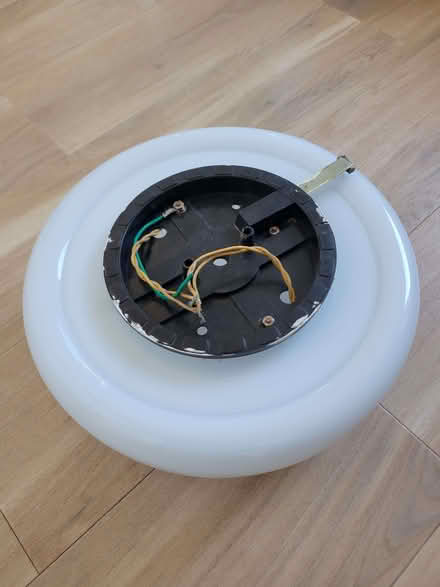 Photo of free Light fitting (Frogmore GU17) #2