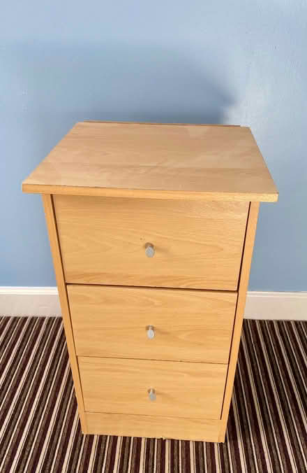 Photo of free Small small chest of drawers (Cupar KY15) #1