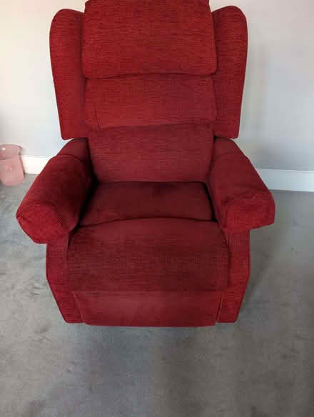 Photo of free 2 wine material manual recliner chairs (White City W12) #1