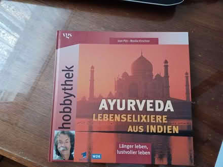 Photo of free Aryuveda cookbook in German (near Britannia Plaza) #1