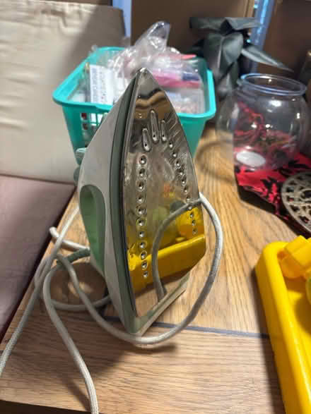 Photo of free Steam iron (Telford) #2