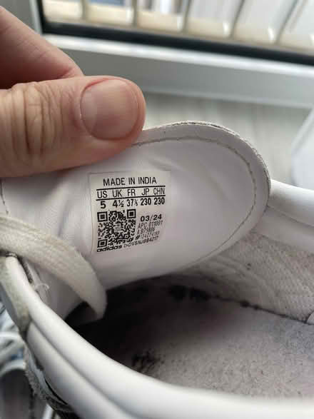 Photo of free Adidas Samba Women Trainers (Whitechapel E1) #3