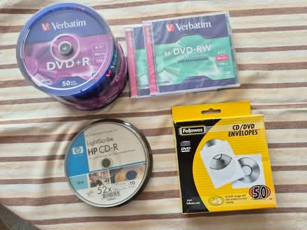 Photo of free DVD and CD blank discs (Caldecott OX14) #1