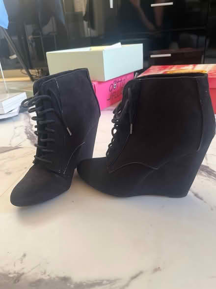 Photo of free Ladies shoes (Sandhurst) #1