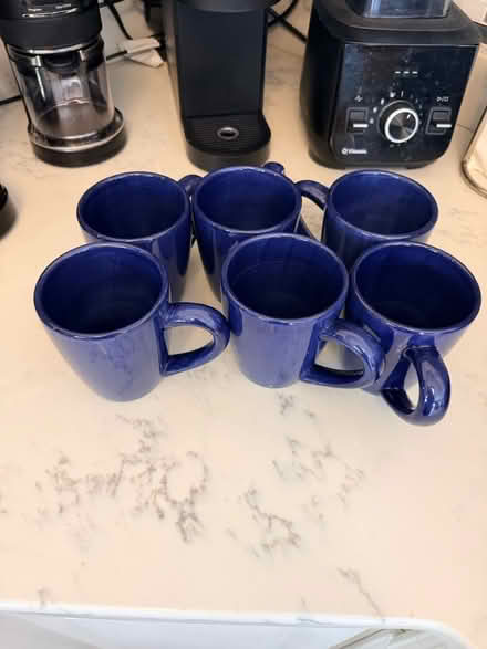 Photo of free Plates and mugs (Belford) #3