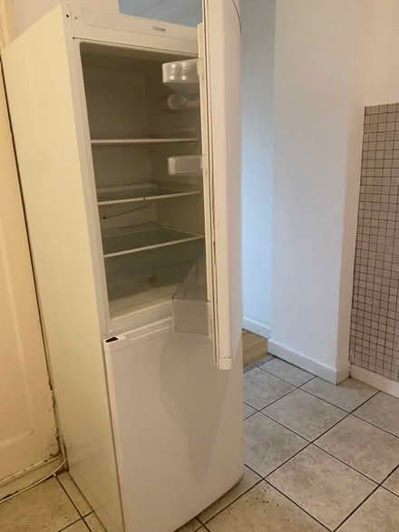 Photo of free Hotpoint washer/dryer, Bosch fridge /freezer (Church Street NW8) #2