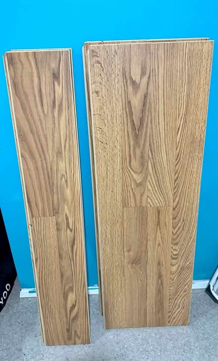 Photo of free Laminate Wood Flooring Planks (Lynnwood) #2