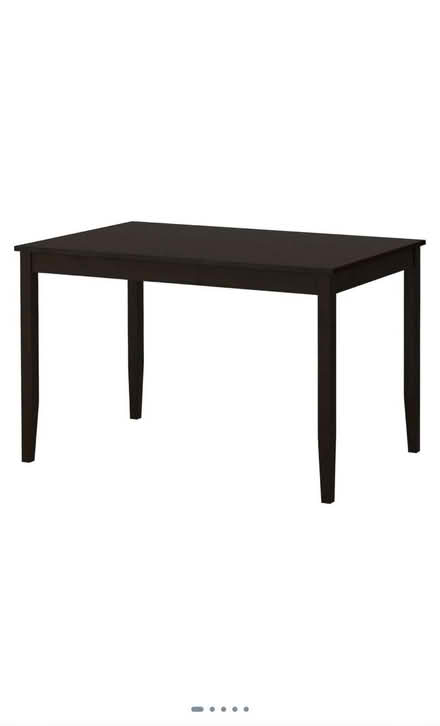 Photo of free Kitchen table (Ewell KT19) #1