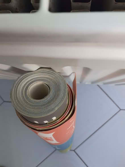 Photo of free Wallpaper- part roll (Southport PR8) #2