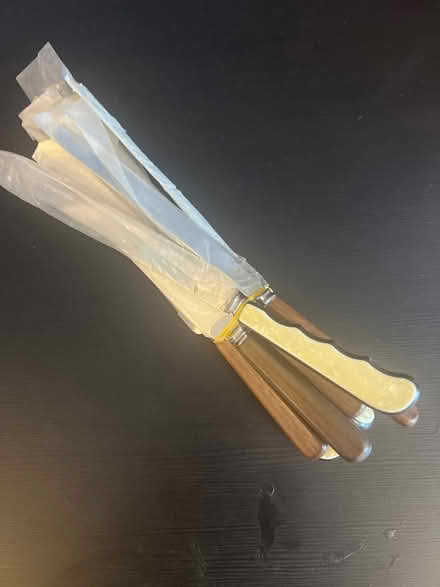 Photo of free Cake knife job lot (South Woodford E18) #1