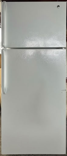 Photo of free GE Refrigerator (SE Tacoma, Washington) #1