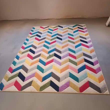 Photo of free Colourful rug (Northaw EN6) #1