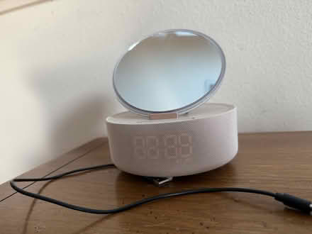 Photo of free Wireless charging alarm clock (Rancho Rinconada, Cupertino) #2