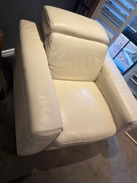 Photo of free Electric armchair (Mount Claremont) #2