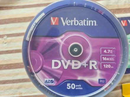 Photo of free DVD and CD blank discs (Caldecott OX14) #4