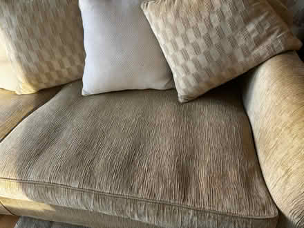 Photo of free Sofa (Hinchley Wood KT10) #4