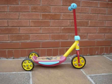 Photo of free Child's 3-wheel scooter (Little Haywood ST18) #2