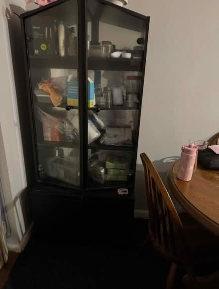 Photo of free Cabinet (Ox39qb) #1