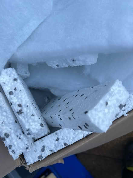 Photo of free Box of padding and polystyrene (EH14 Juniper Green) #2