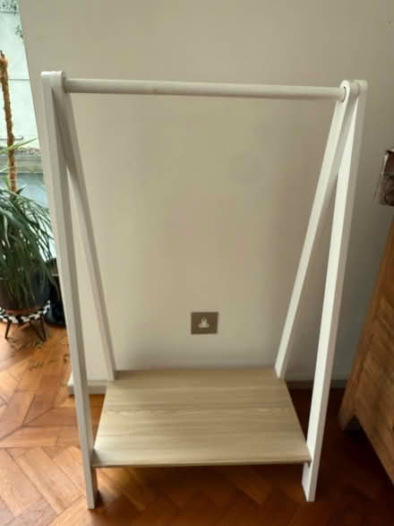 Photo of free few items (Chelsea, SW10) #1