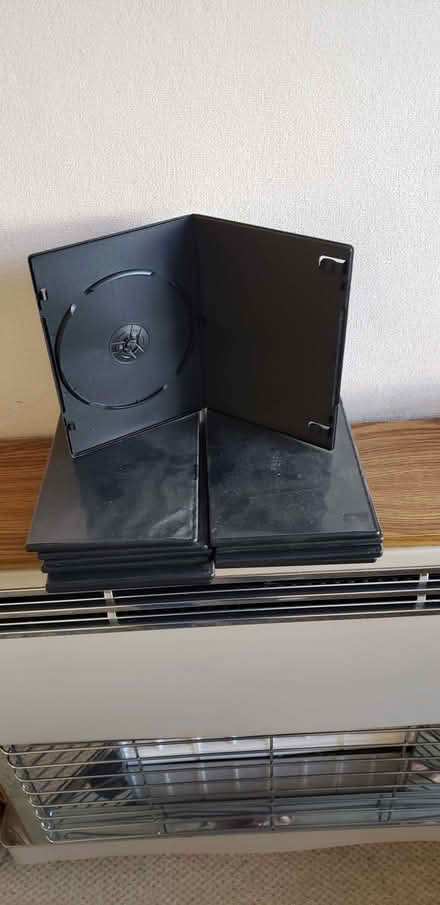 Photo of free DVD Cases (DA2) #1