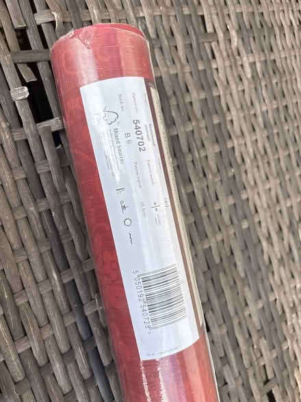 Photo of free 1 roll of red wallpaper (Downley HP13) #3