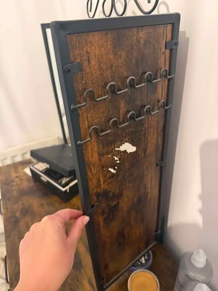 Photo of free Dressing table (Drayton Park N5) #3