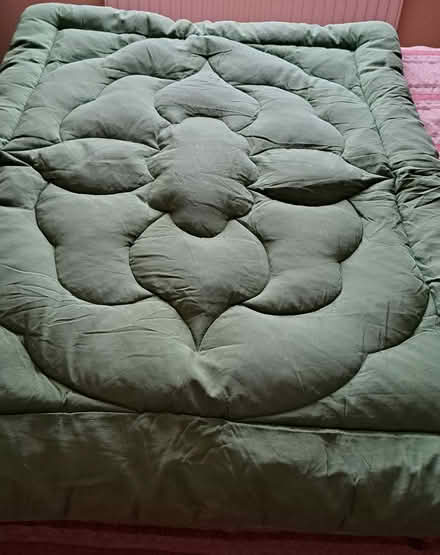 Photo of free Single quilt (Poolbrook WR14) #2