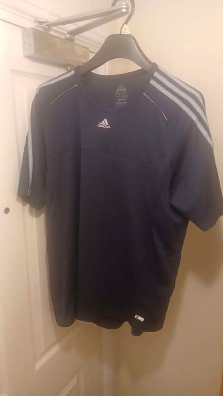 Photo of free Men's clothing - Large (Spital CH63) #1